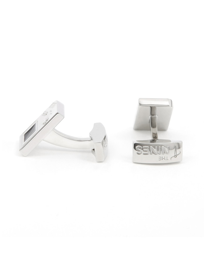 Boutons de manchette console de jeu