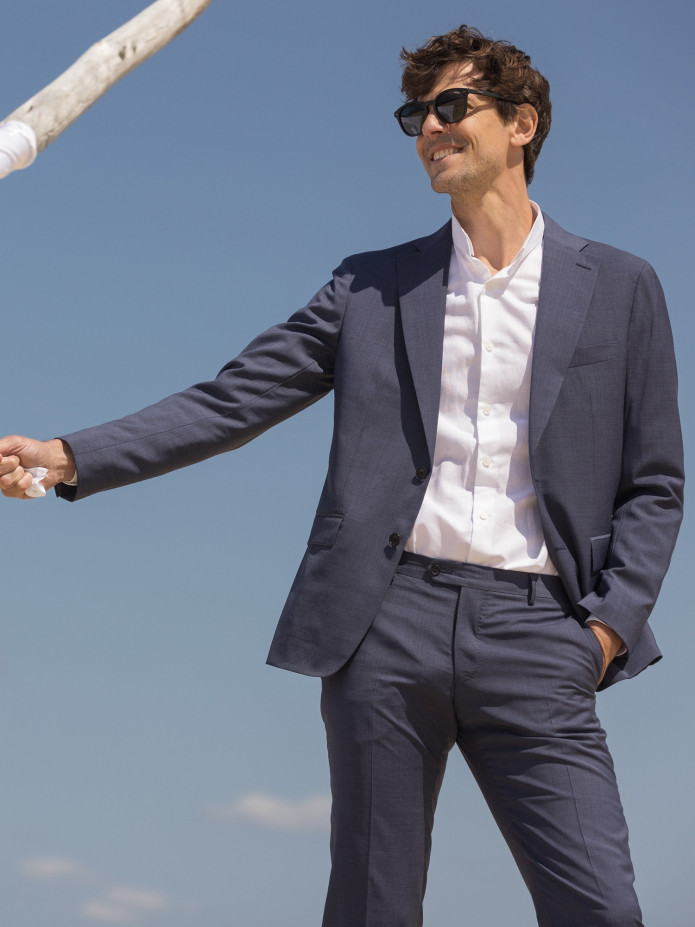 Chemise blanche en lin col inversé