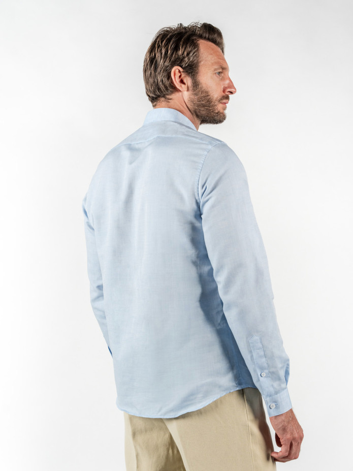 Camicia con collo alla coreana in lino e cotone azzurro cielo