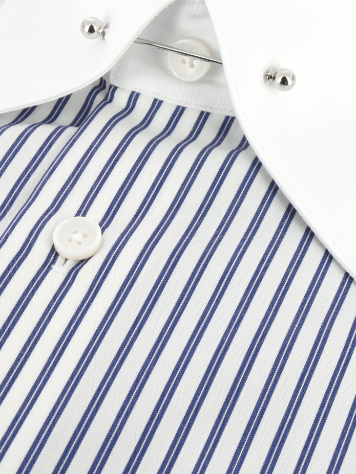 Camicia con colletto a spilla in popeline a righe navy