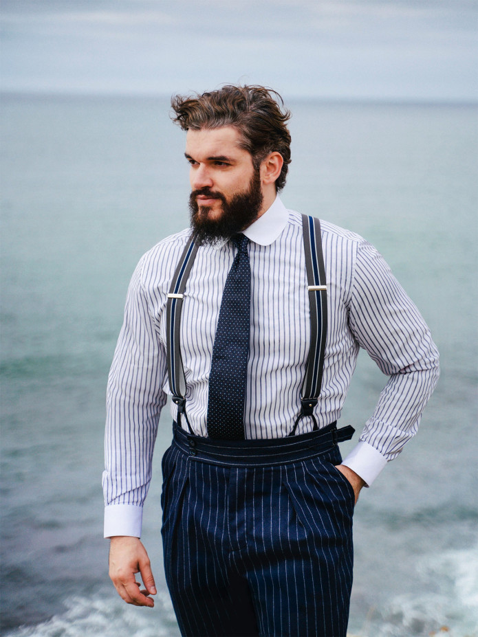 Camicia con colletto tondo a triple righe blu navy