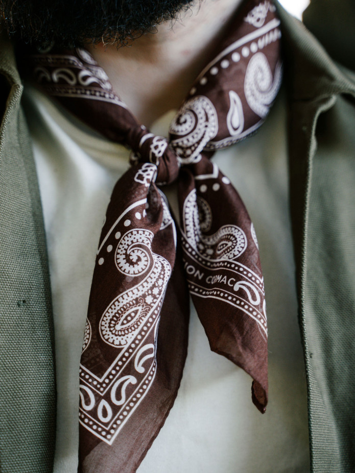 Bandana marrone a motivi paisley Nevada