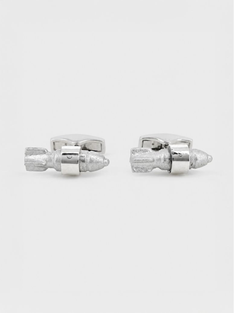 Gemelli in argento massiccio e bombe riciclate Xiengkhuang
