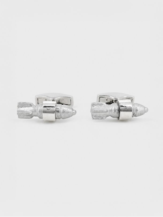 Gemelli in argento massiccio e bombe riciclate Xiengkhuang