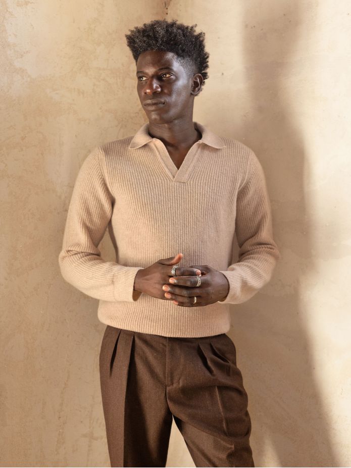 Maglione beige a maglia inglese con collo polo Finn