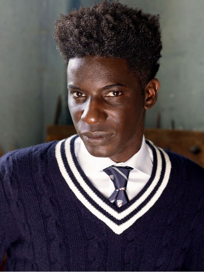 Maglione blu navy con scollo a V Scott
