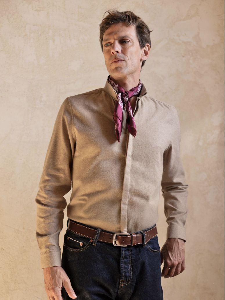 Camcia collo rovesciato in flanella beige