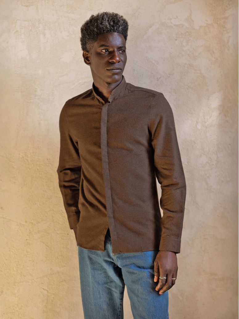 Camicia collo alla coreana in flanella marrone