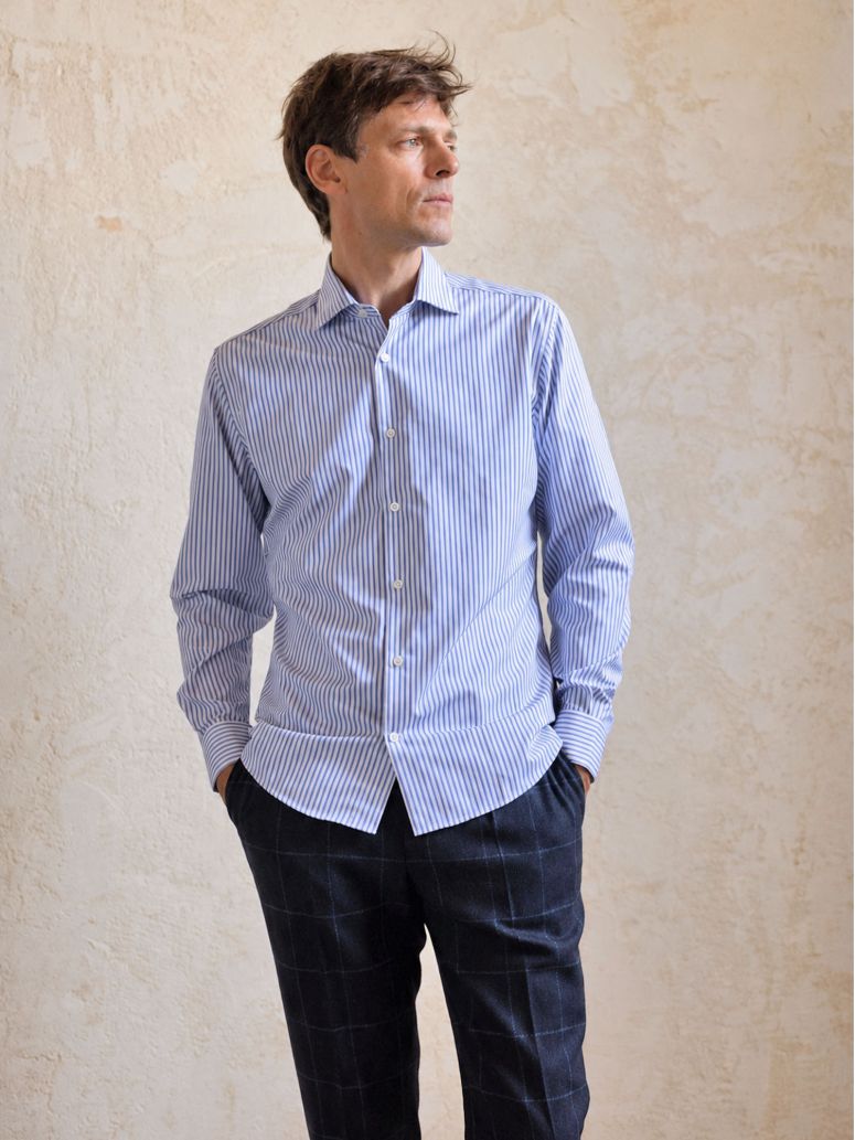 Camicia collo italiano anti-piega a righe blu navy