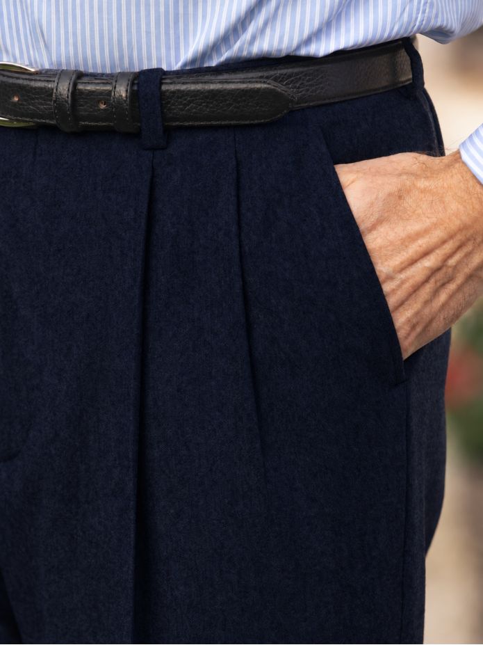 Pantaloni in flanella blu navy a vita alta Faro