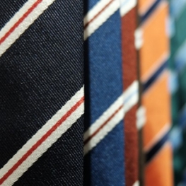 I diversi materiali delle cravatte
